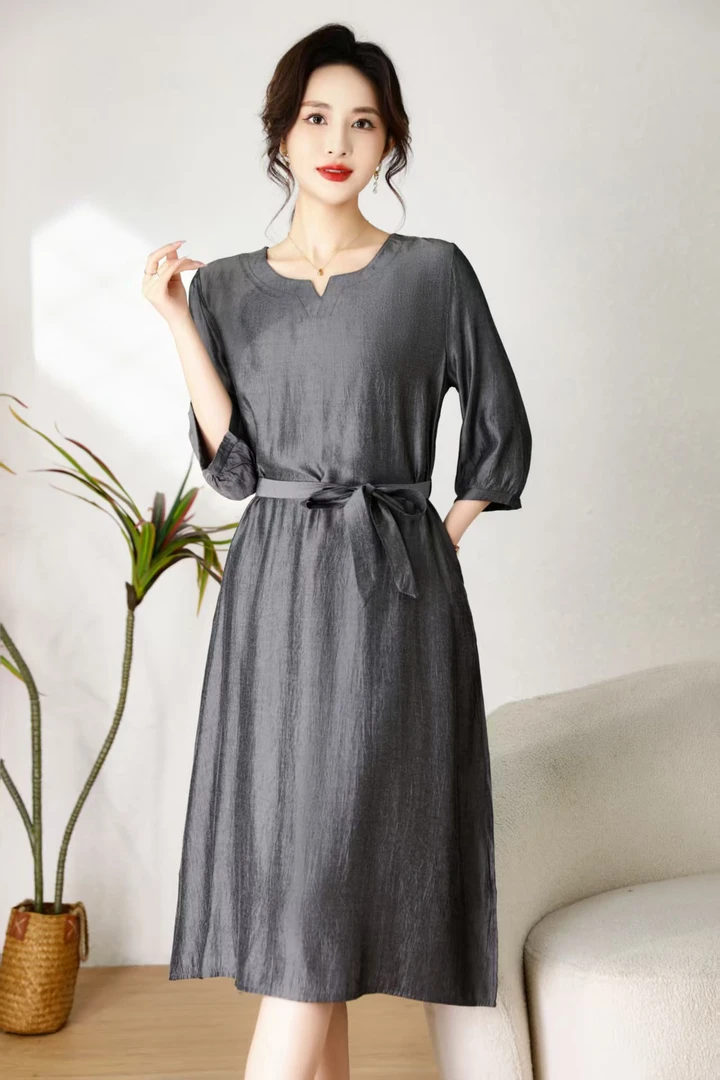 雅灰S3214碎花连衣裙气质时尚时尚夏季印花中长款收腰