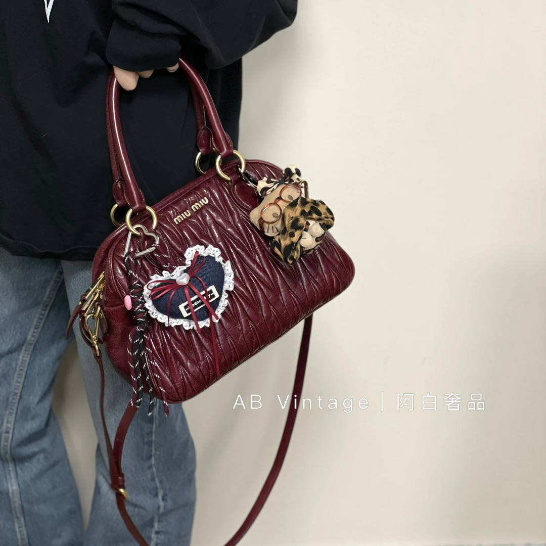 95新 MIU MIU/缪缪 阿白奢品/缪缪 车厘子红油蜡皮波士顿单肩包