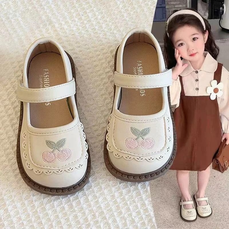 女童鞋子秋季新款公主鞋软底刺绣宝宝鞋子女童皮鞋软底公主鞋童鞋