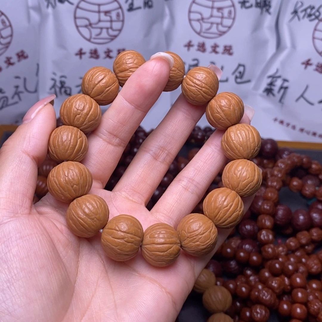 猴头核桃手串聚宝盆