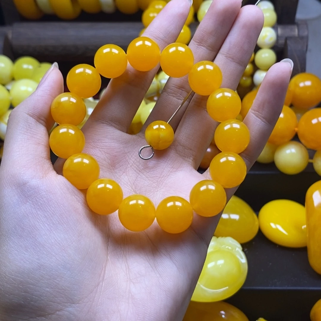 皓***萱非金属树脂老蜜手串