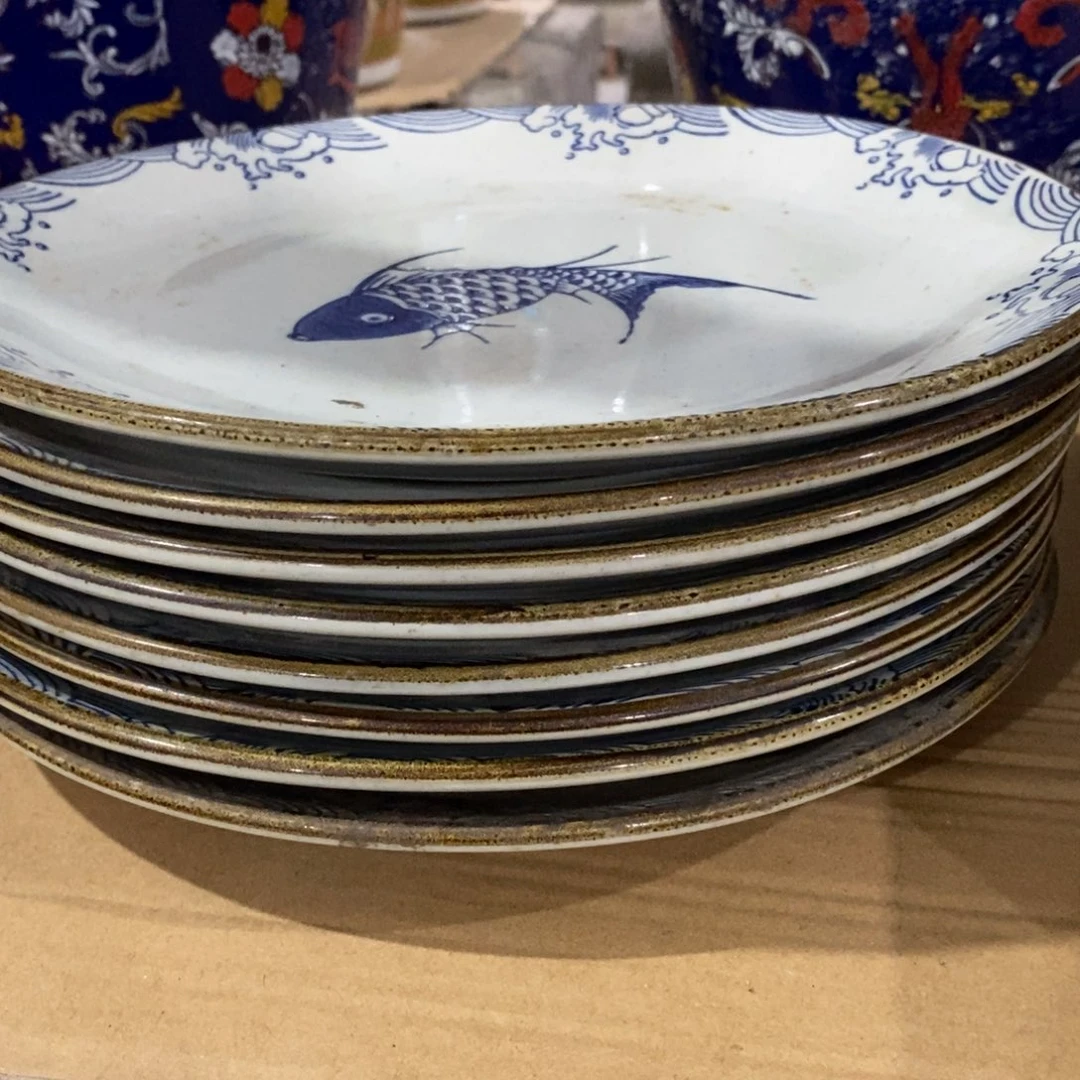 元***春陶瓷八个盘子古古怪怪