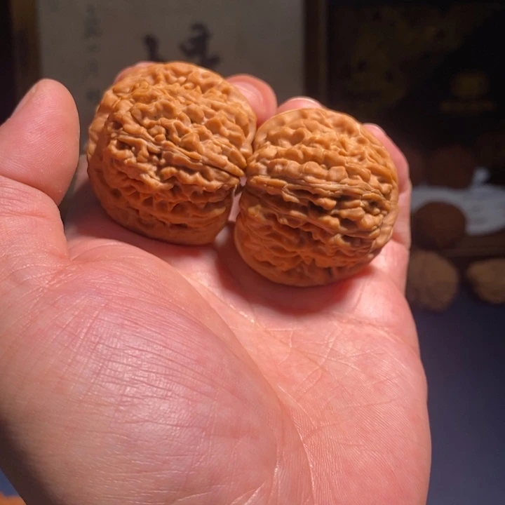 桃核吊坠许*侠43证书级