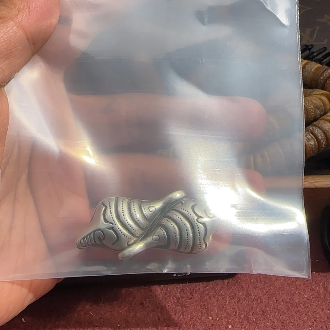 琉璃颈饰藏弟出品，藏区老念珠上的配饰卡子8