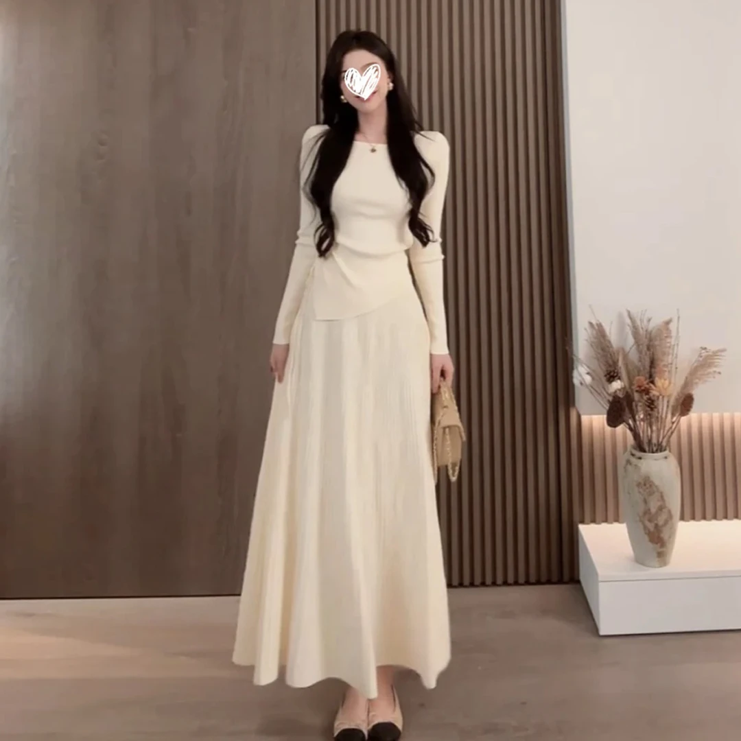 巨好看秋装穿搭一整套装白色针织连衣裙子女秋冬2025新款爆款长裙