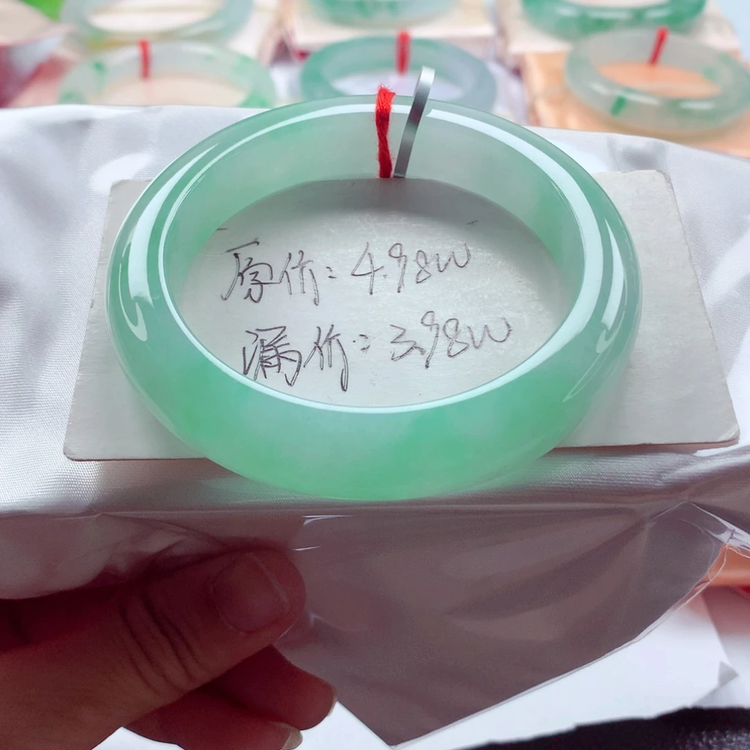 翡翠未镶嵌手镯56.6冰润起胶甜绿完美巨漏价A