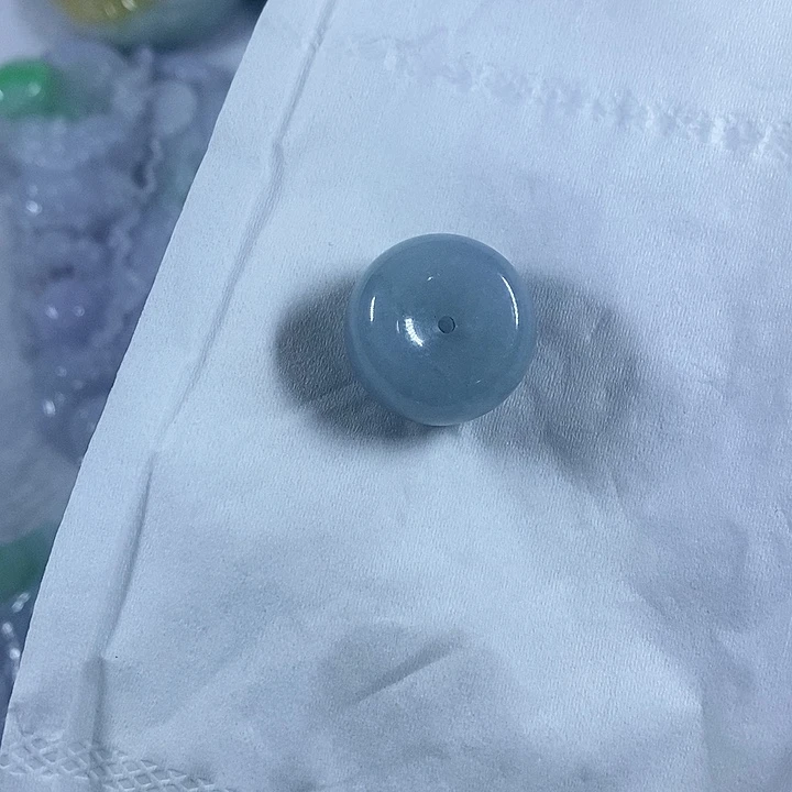 翡翠未镶嵌颈饰天然翡翠面包扣