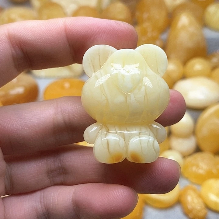 未镶嵌颈饰琥珀琥珀蜜蜡吊坠