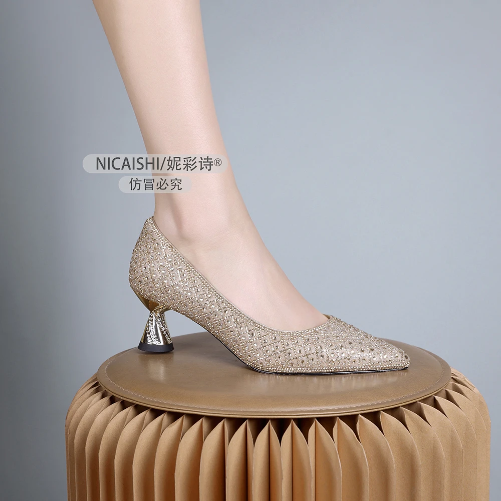 2025年欧美气质水钻尖头浅口单鞋中跟宴会高跟鞋女1155