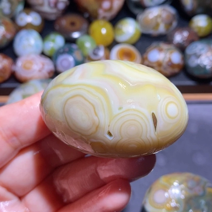 未镶嵌玛瑙/玉髓珠宝半成品87