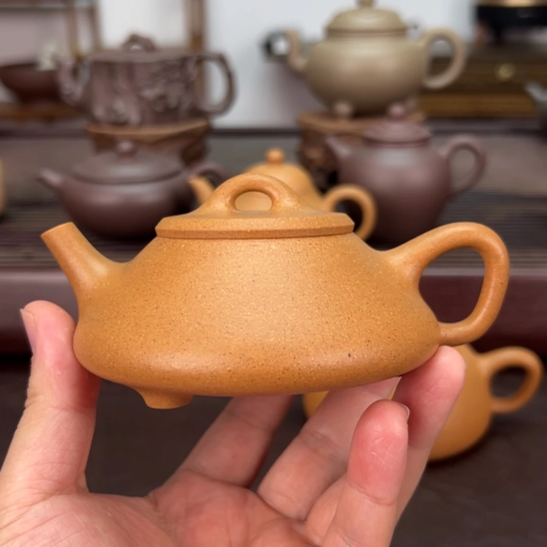 紫砂茶壶微瑕 150 毫升老宕口黄金段