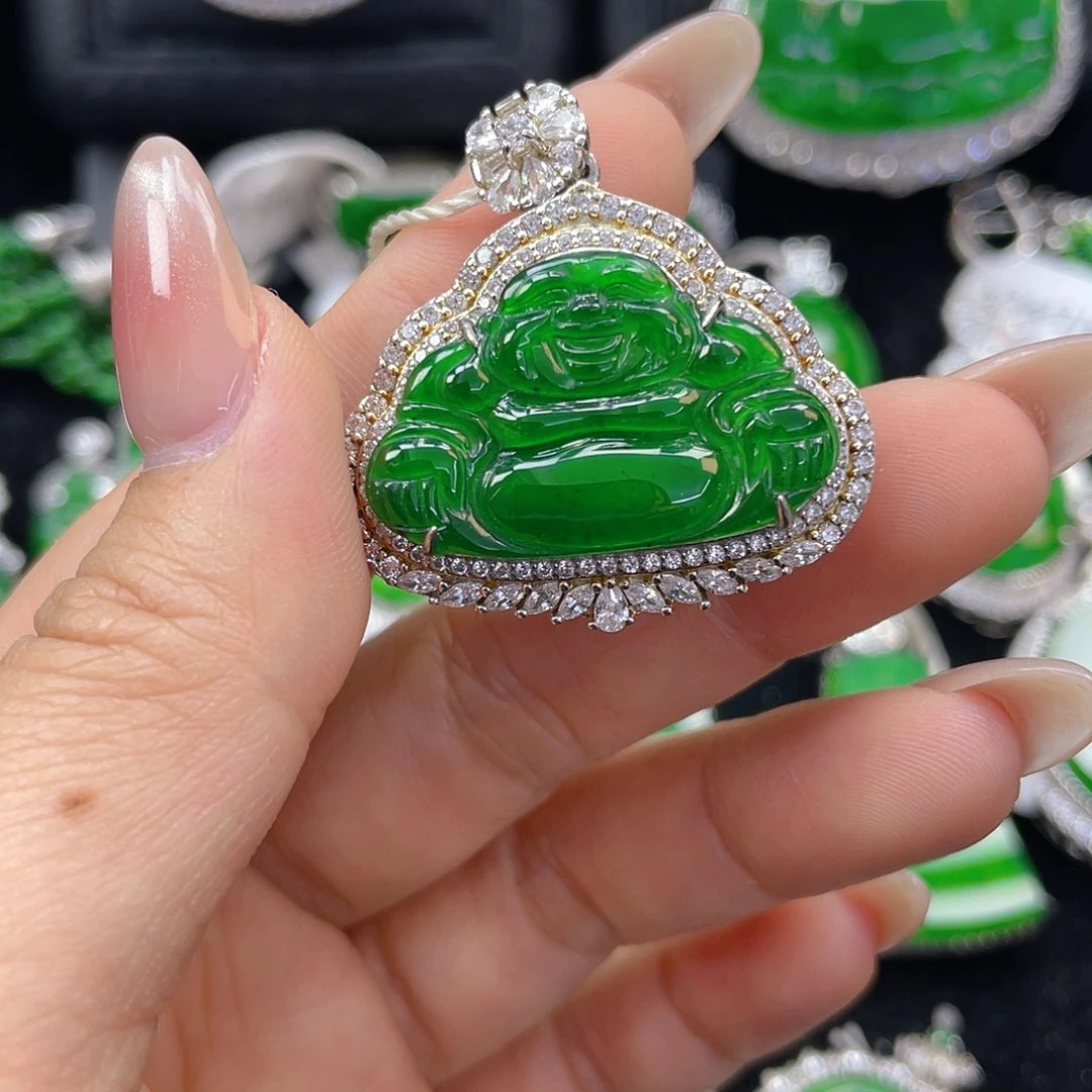 翡翠颈饰银S925镶嵌翡翠