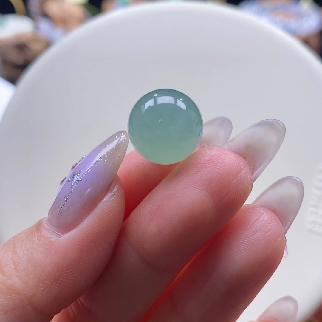 翡翠未镶嵌颈饰翡翠冰甜绿珠卡13.8mm