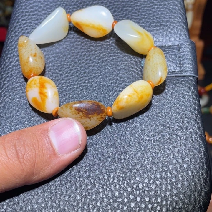 和田玉手链未镶嵌