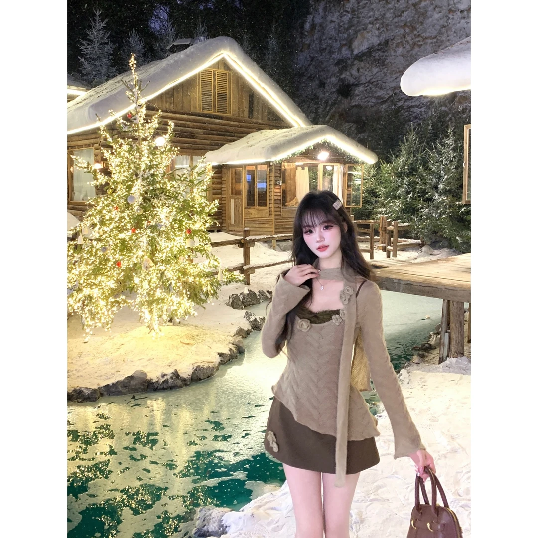 越韩小鱼 白茶拿铁 法式纯欲氛围感针织上衣叠穿吊带裙两件套装女