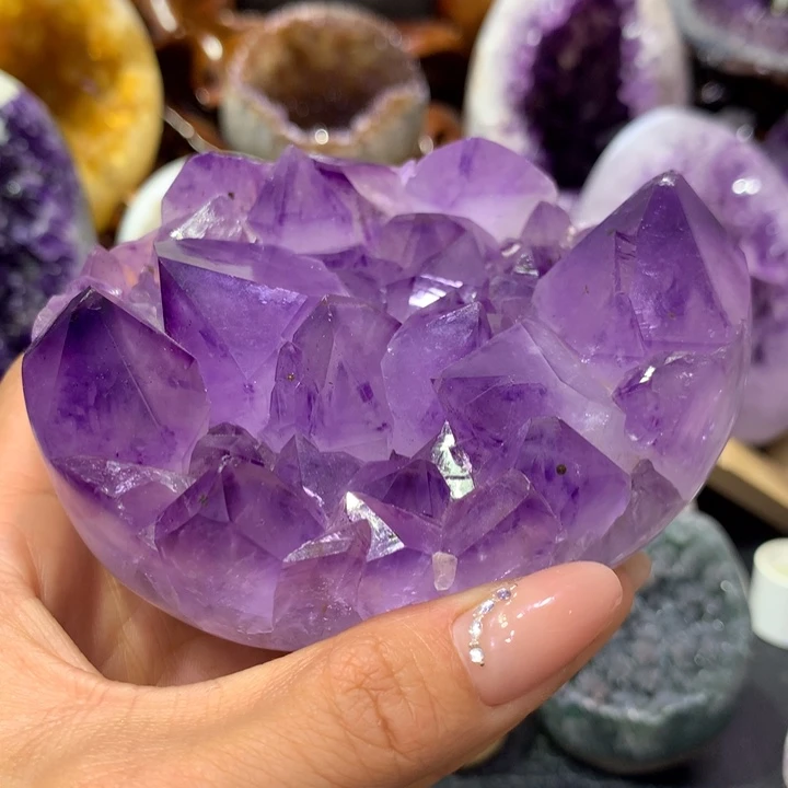 阿***士未镶嵌大型摆件（非配饰）水晶