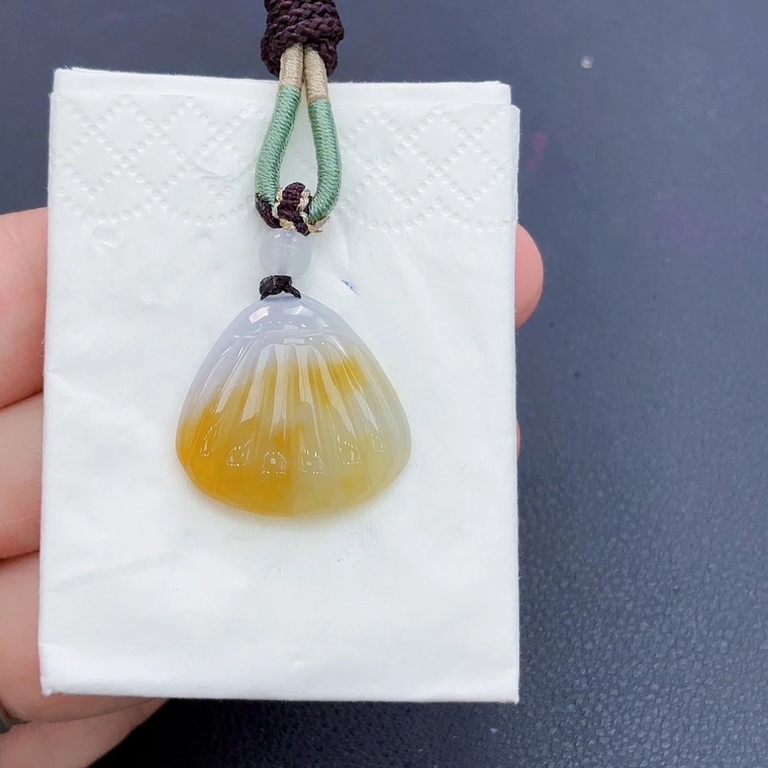 翡翠未镶嵌颈饰精品•吊坠