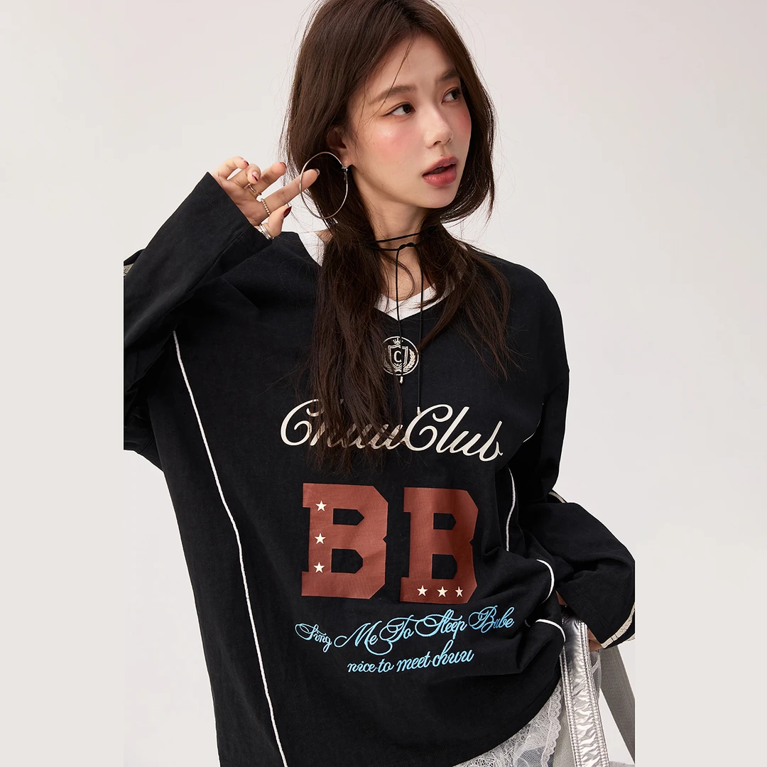 CHUU商场同款新品V领球衣式穿搭韩系穿搭宽松字母涂鸦辣妹T恤