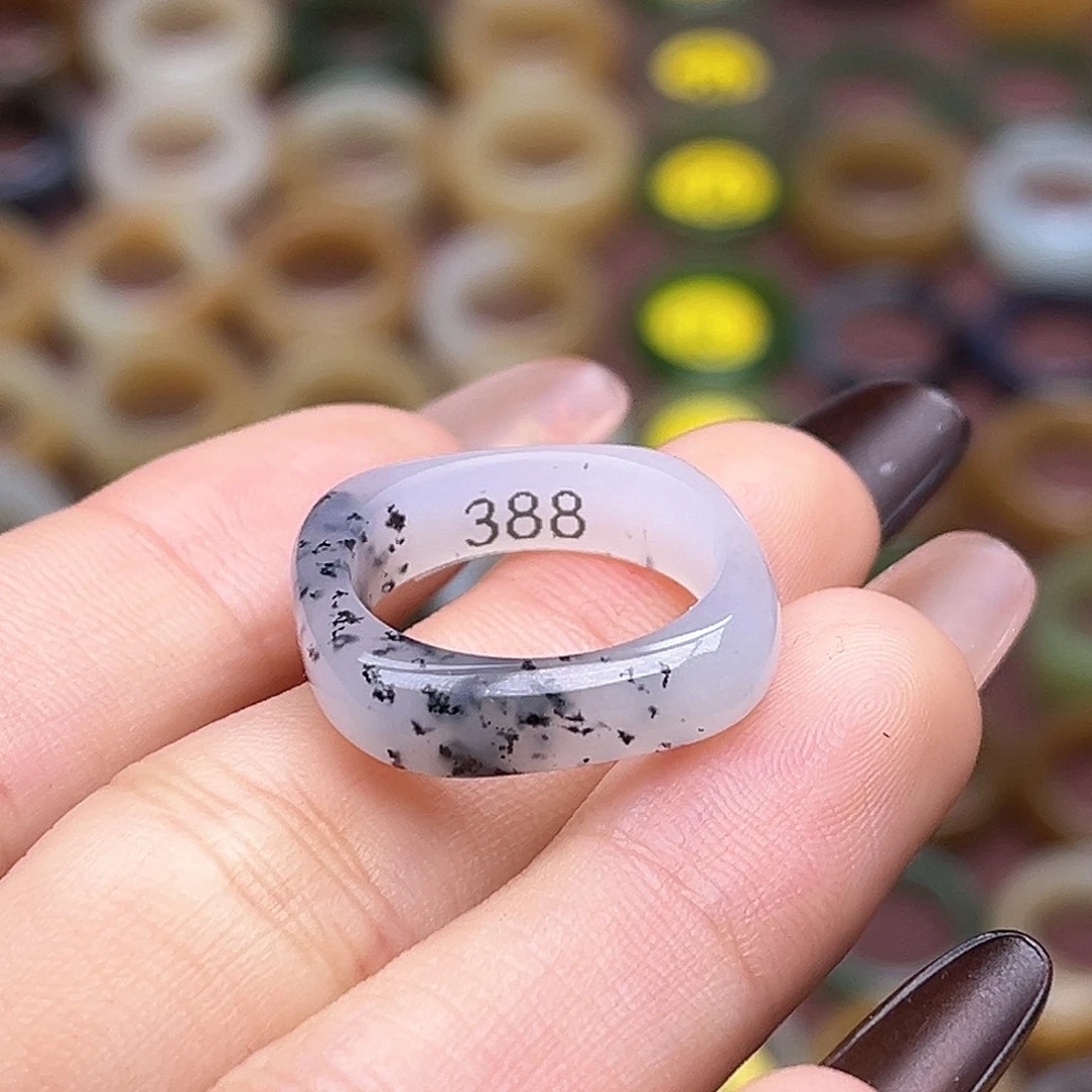 和田玉未镶嵌戒指16.8水墨画