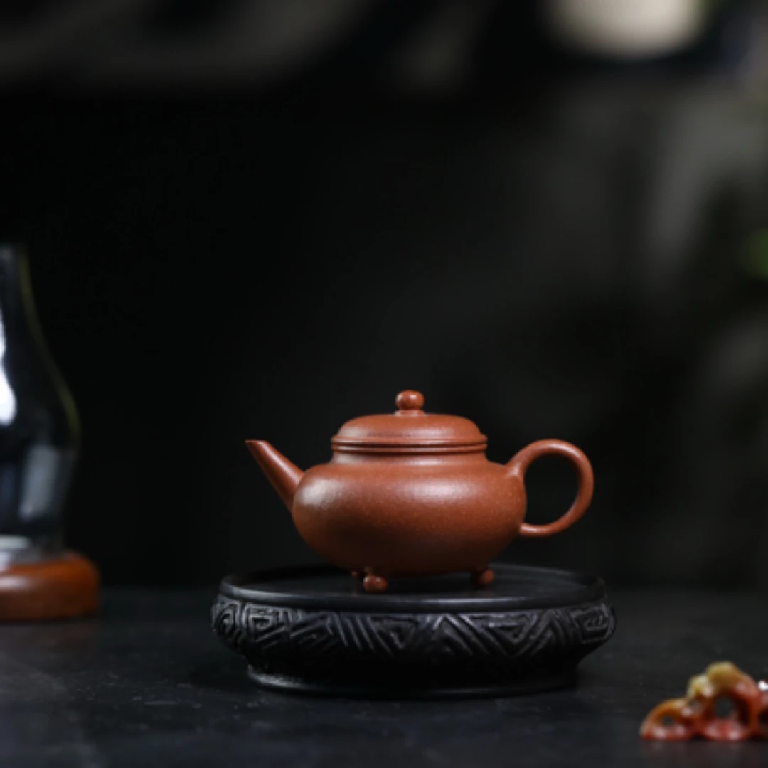 三足水平 紫砂壶 原矿黄降坡泥 容量：150cc