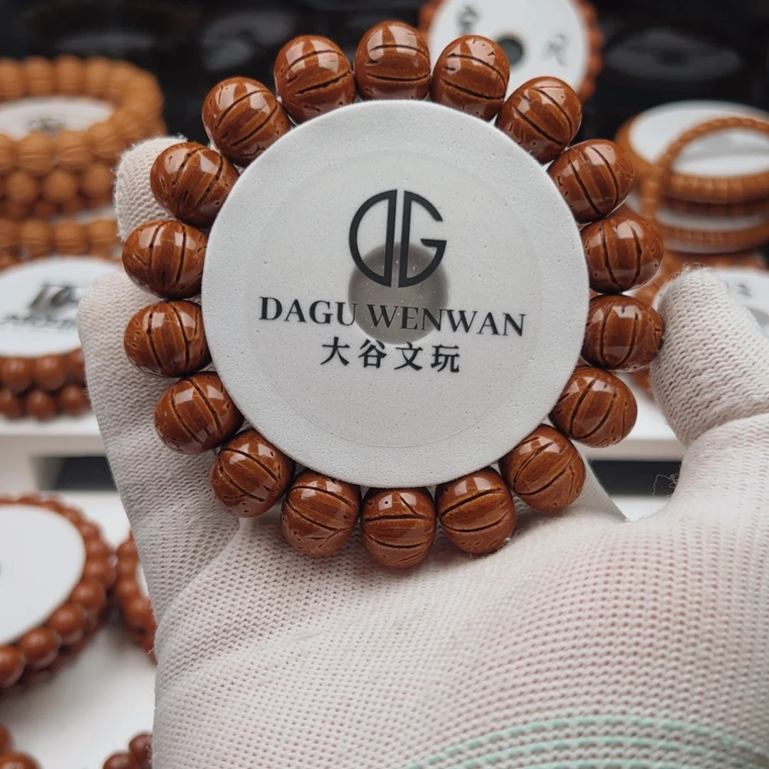 不****吊坠桃核桃核手串