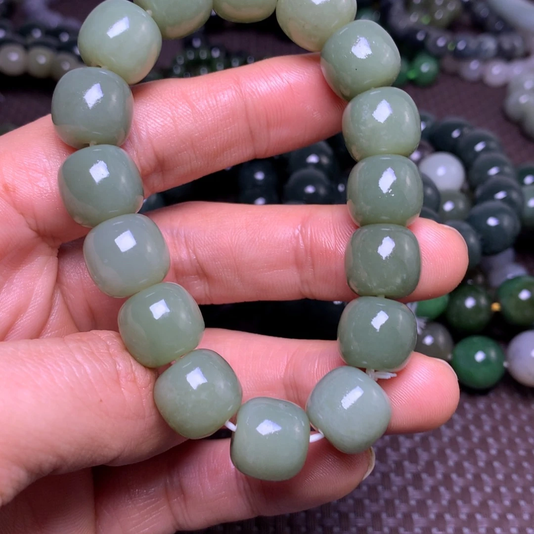 未镶嵌手串和田玉