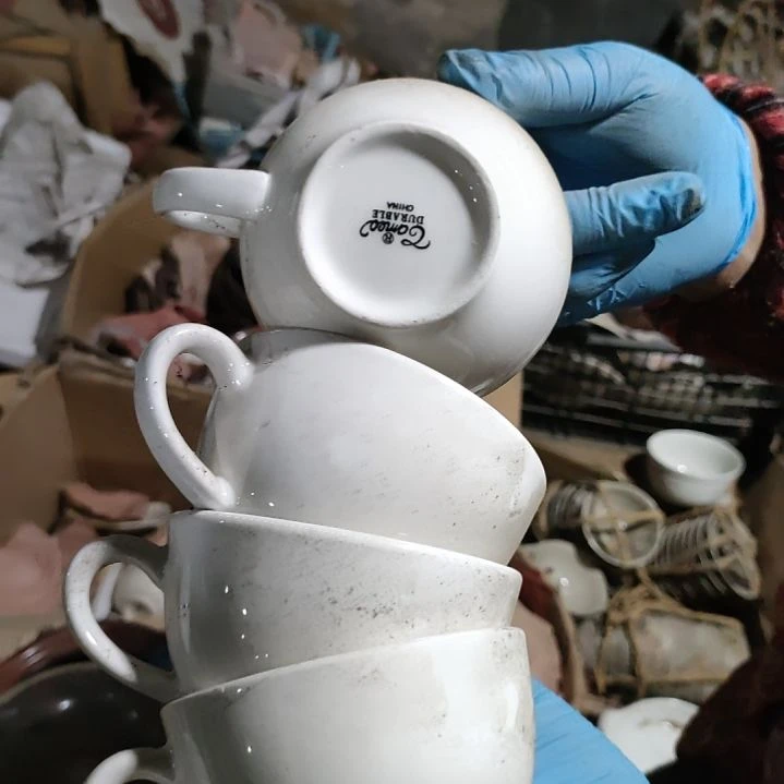 摆件陶瓷盘子碗啥都有