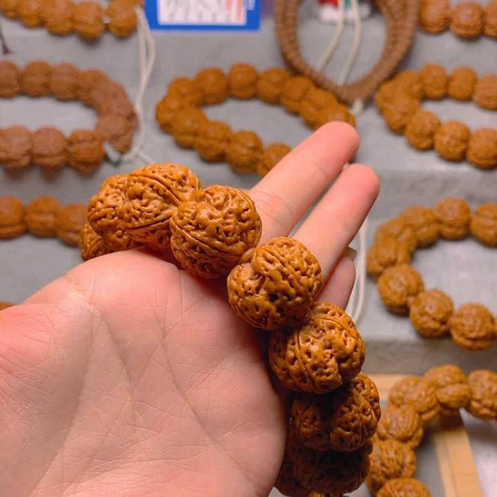蒙***业金刚菩提手串0000000002