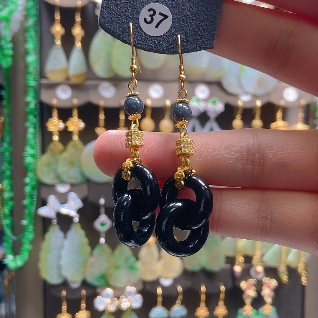 翡翠未镶嵌耳饰翡翠