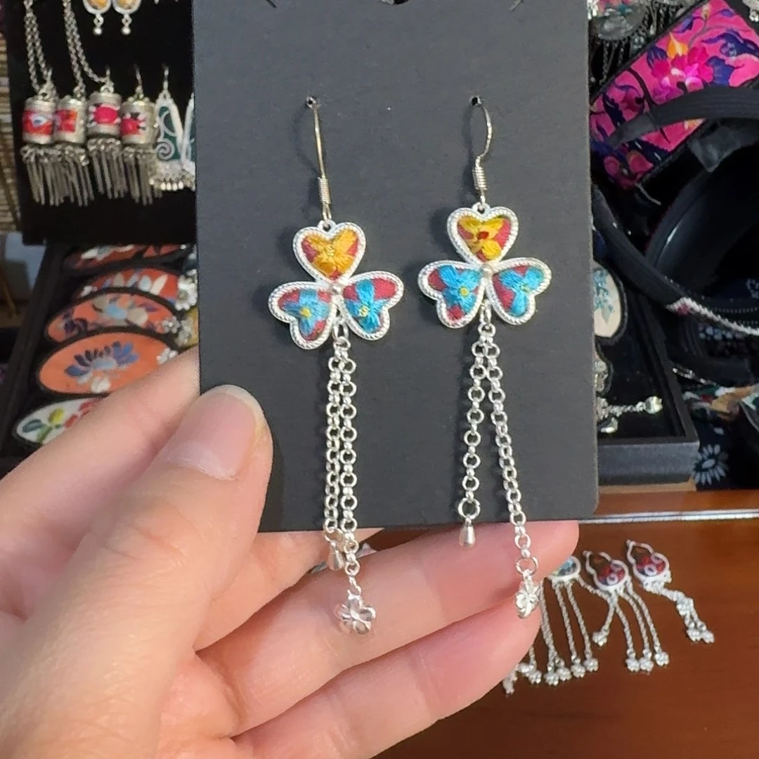 刺绣民族风刺绣耳环刺绣