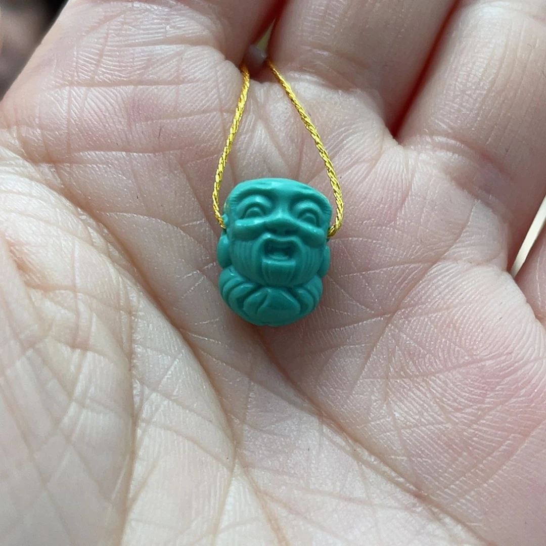 绿松石颈饰未镶嵌