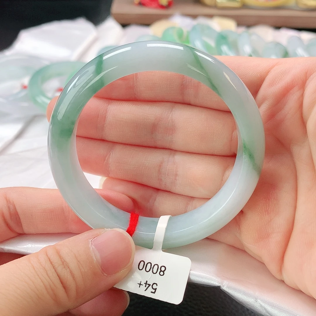 翡翠未镶嵌手镯缅甸A货翡翠手镯