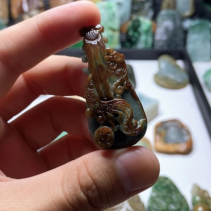 颈饰未镶嵌翡翠翡翠a货
