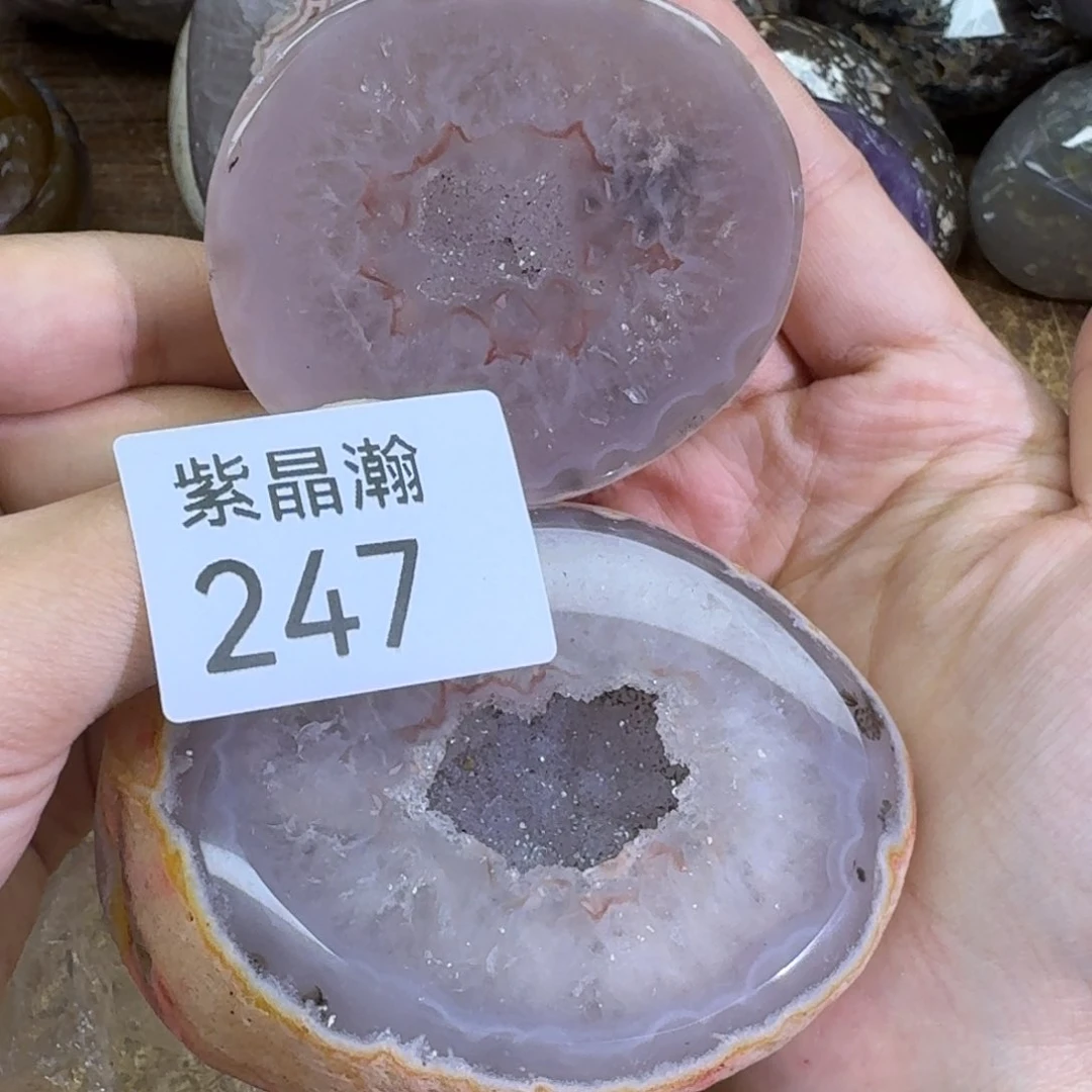 未镶嵌水晶大型摆件（非配饰）