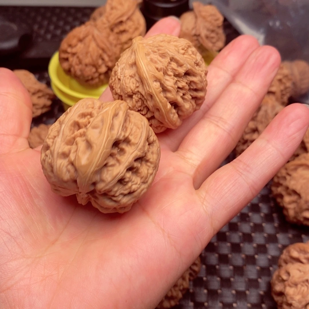桃核吊坠阳**量文玩核桃