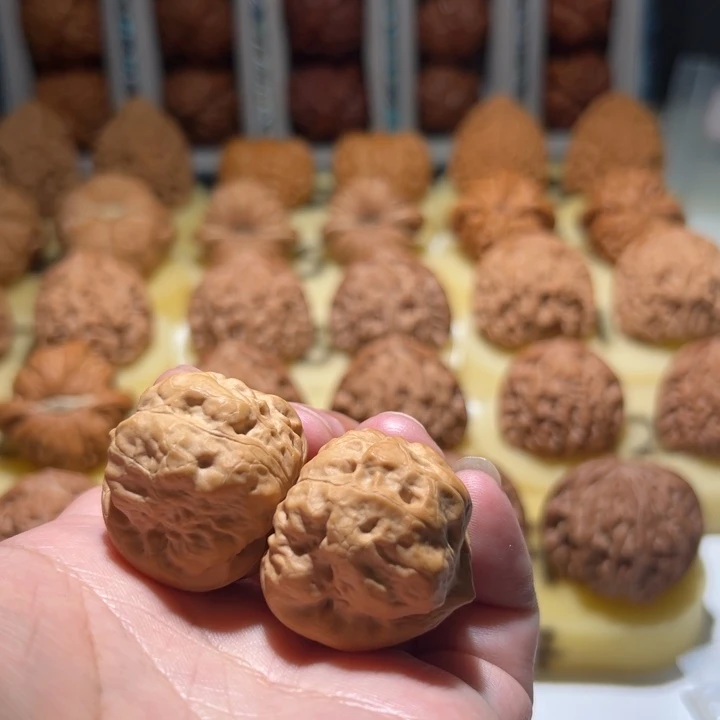 吊坠文玩核桃古蟾32