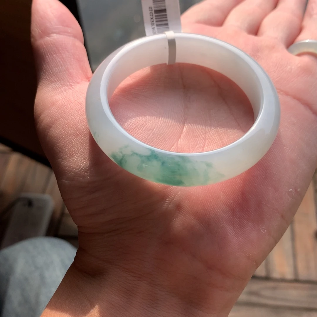 翡翠未镶嵌手镯49号52.5