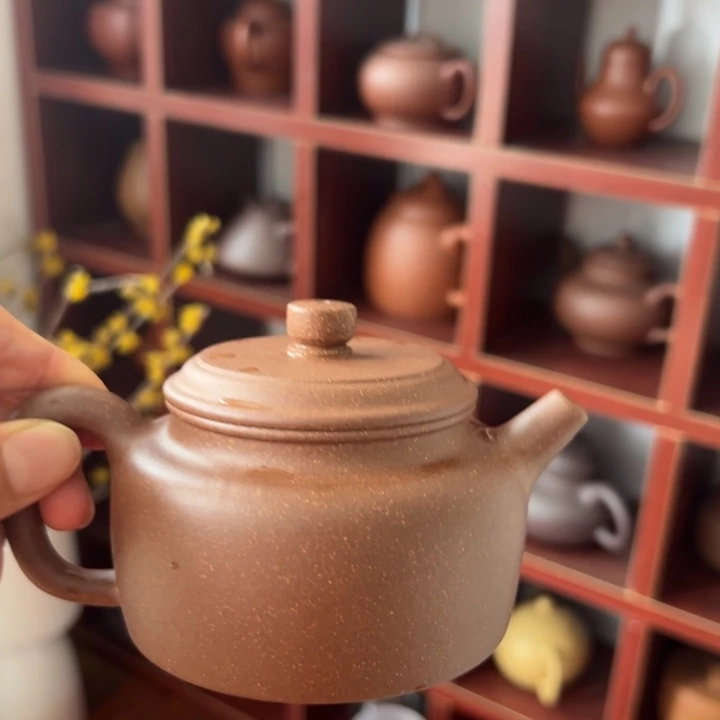 紫砂茶壶段泥德中230c c