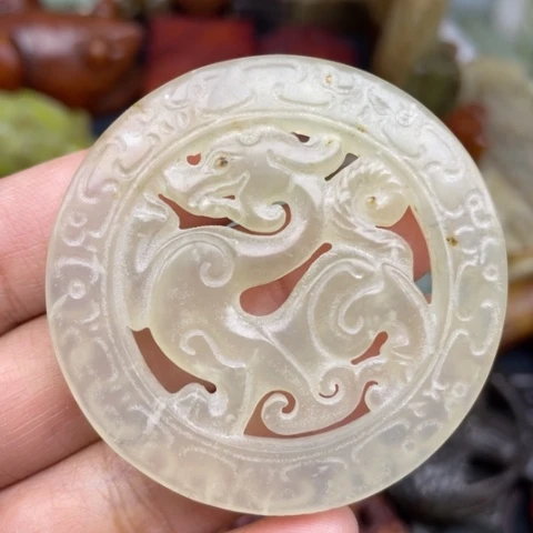 蛇纹石玉未镶嵌颈饰88