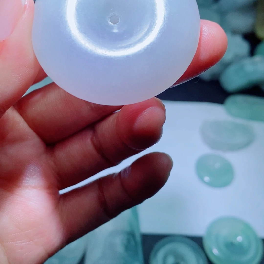 定制翡翠未镶嵌翡翠定制毛货