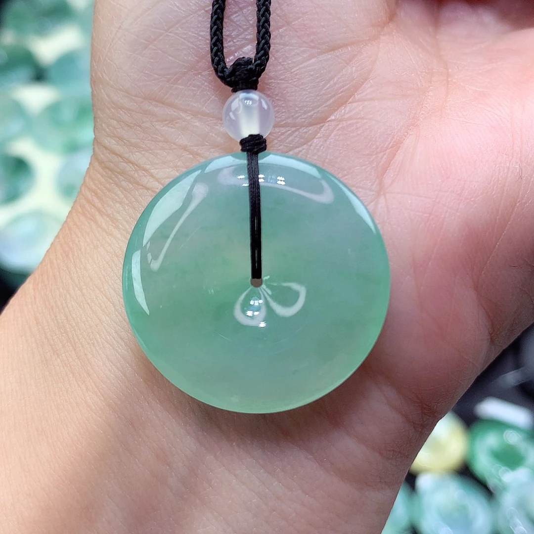 翡翠颈饰未镶嵌66尺寸26.3/5.7