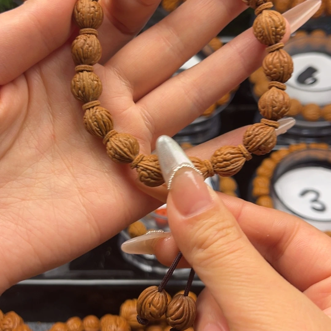 文玩核桃吊坠桃核手持