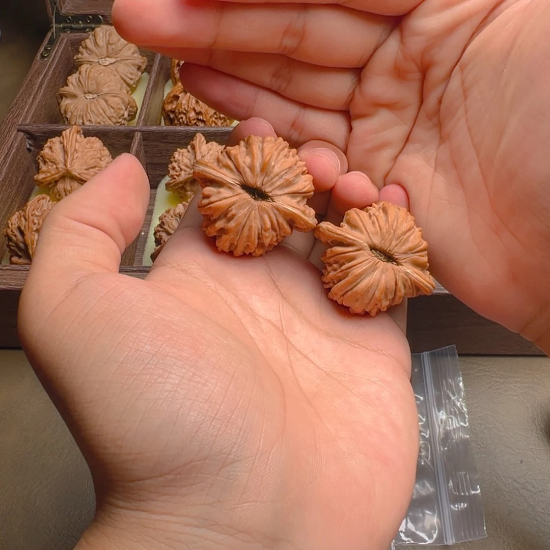 吊坠文玩核桃四座楼