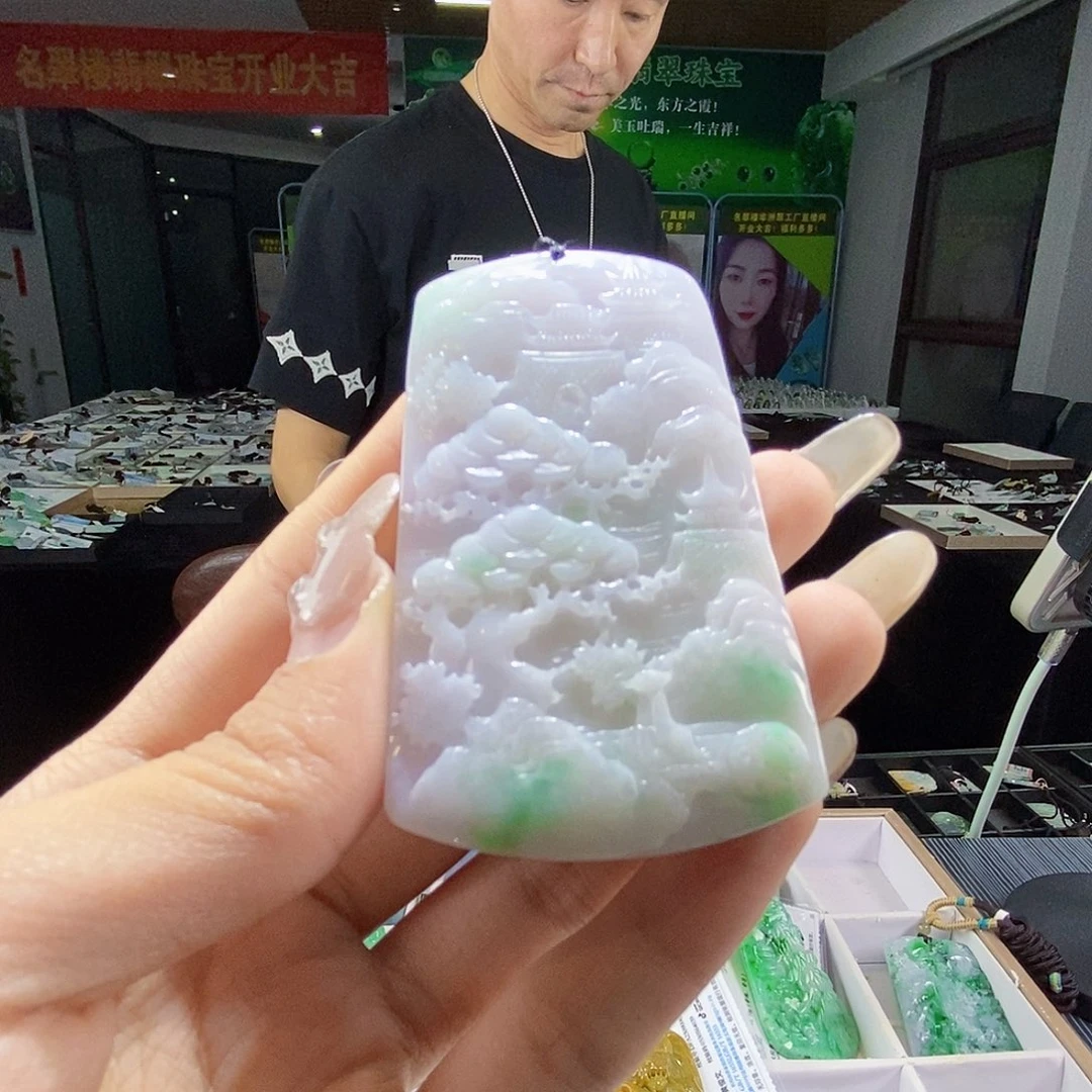 颈饰未镶嵌翡翠翡翠