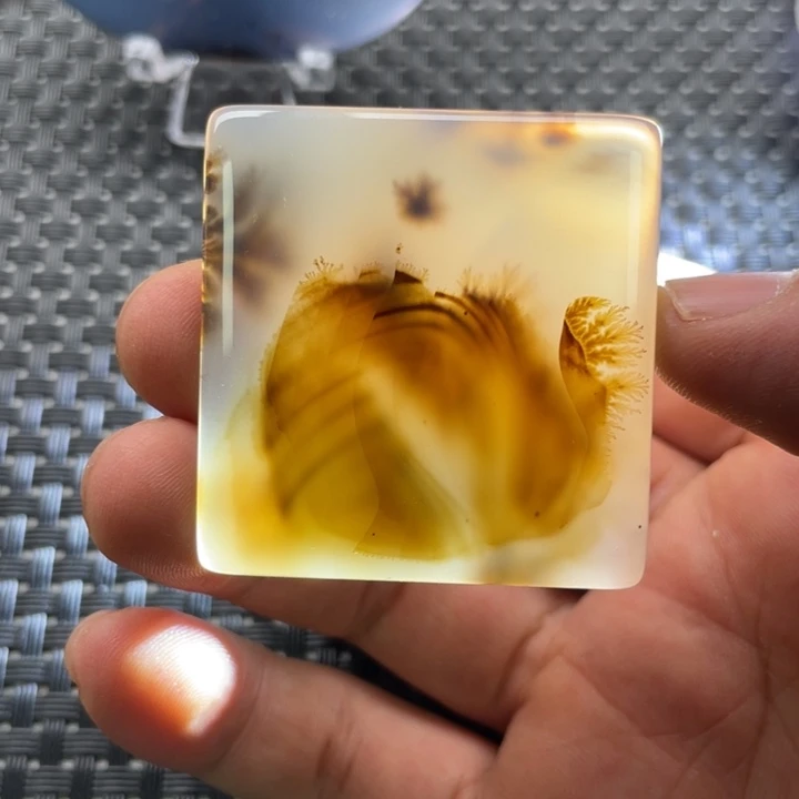 用***7玛瑙/玉髓未镶嵌颈饰