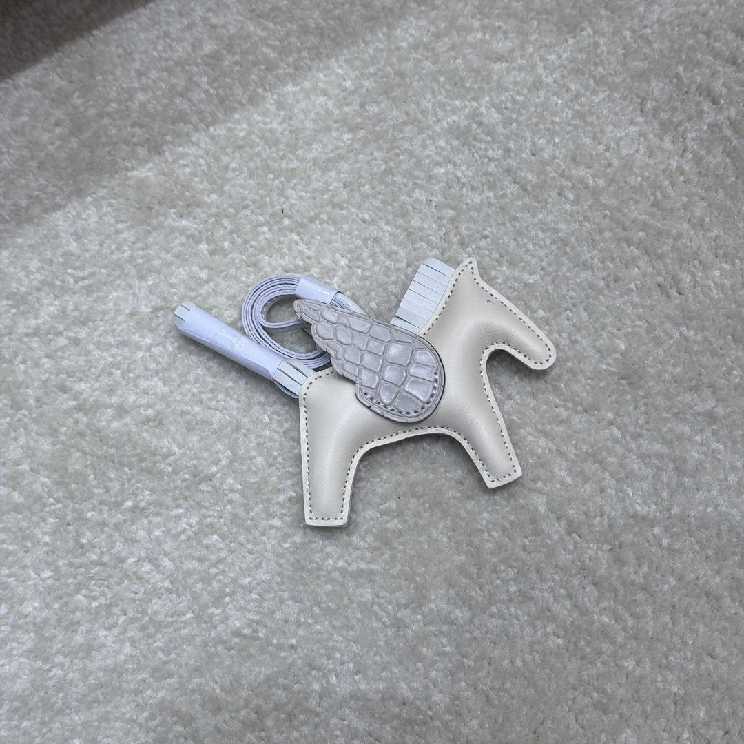 【Luxuryshare】乐享奢作 全手工定制时尚牛皮挂件