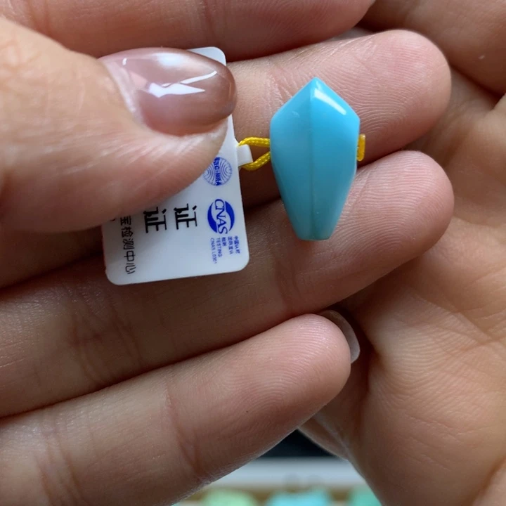 绿松石未镶嵌配饰