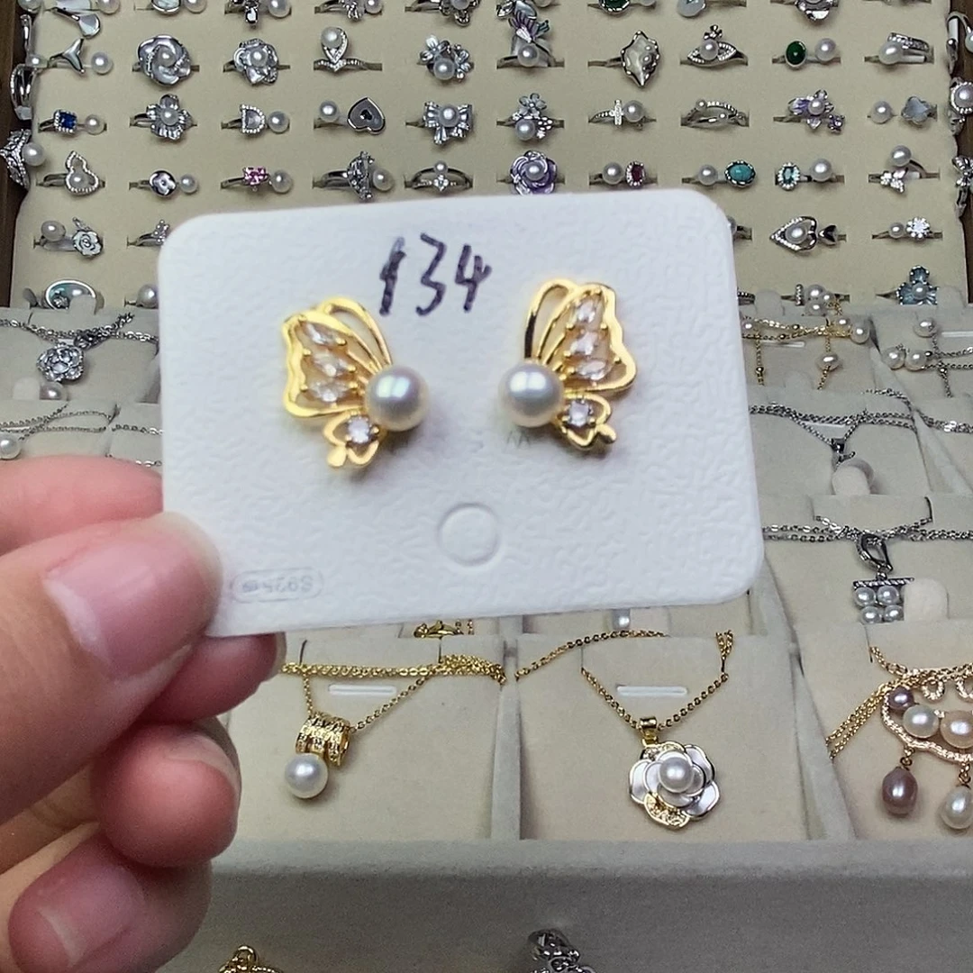 银S925镶嵌耳饰淡水珍珠