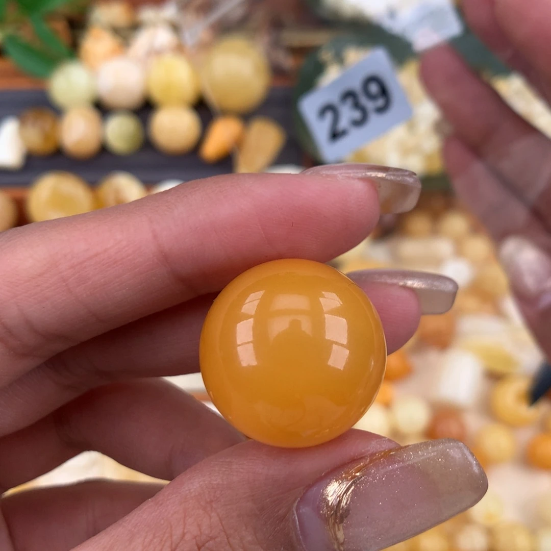琥珀珠宝奇石未镶嵌20.8