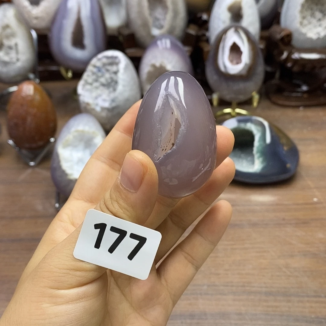 玛瑙/玉髓未镶嵌珠宝奇石